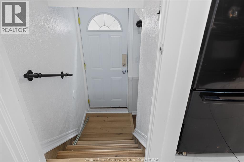 852 Reedmere, Windsor, Ontario  N8S 2L7 - Photo 11 - 26018083