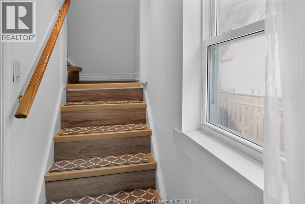 852 Reedmere, Windsor, Ontario  N8S 2L7 - Photo 19 - 26018083