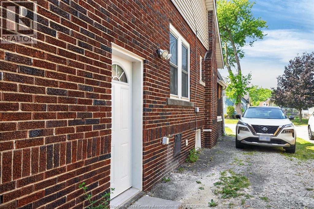 852 Reedmere, Windsor, Ontario  N8S 2L7 - Photo 27 - 26018083