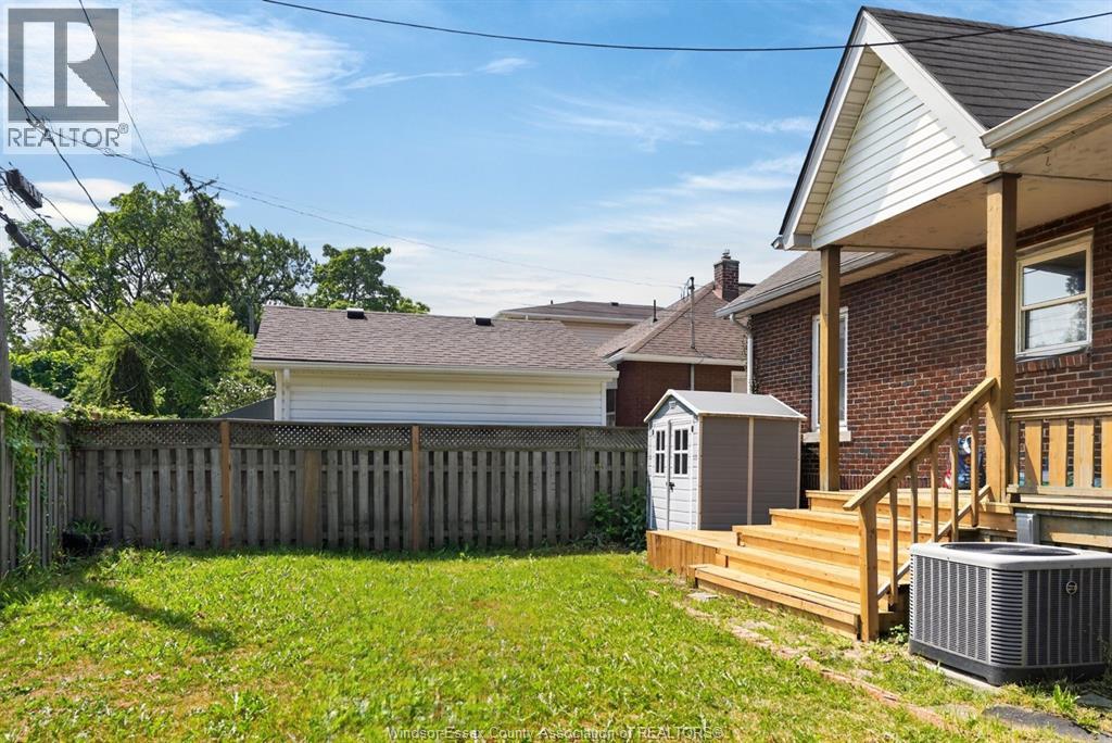 852 Reedmere, Windsor, Ontario  N8S 2L7 - Photo 28 - 26018083