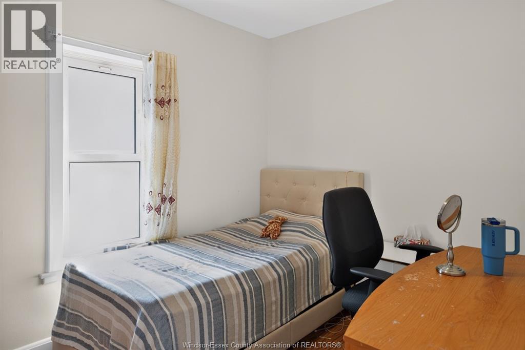 852 Reedmere, Windsor, Ontario  N8S 2L7 - Photo 7 - 26018083