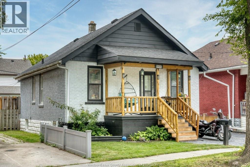 3454 Harris Street, Windsor, Ontario  N9C 1N5 - Photo 2 - 26018397