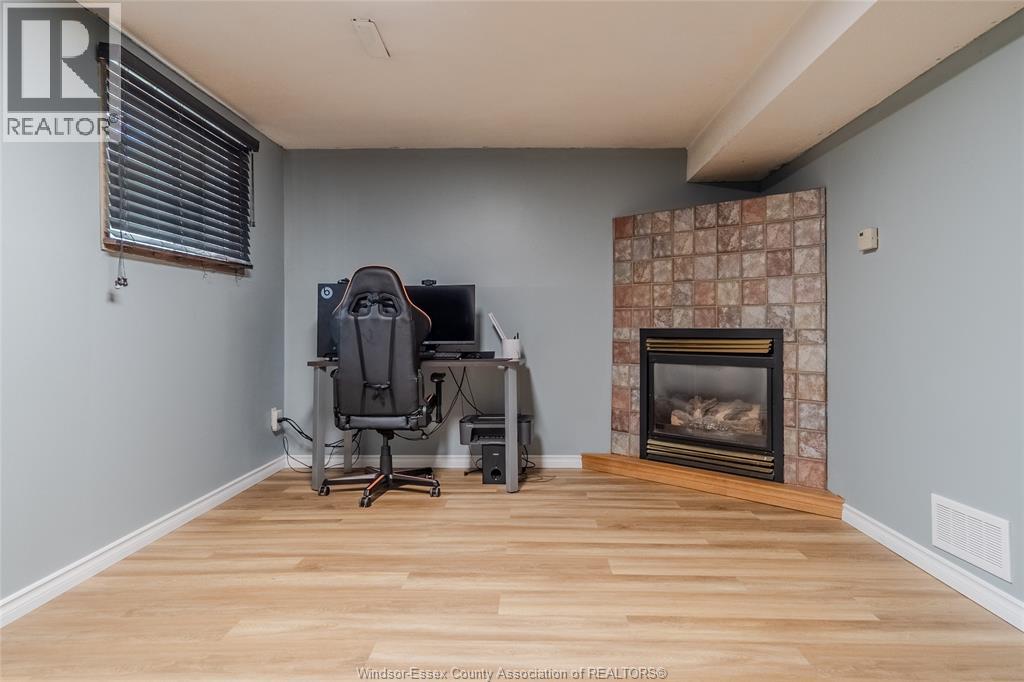 9511 Avery Lane, Windsor, Ontario  N8R 2C1 - Photo 15 - 26018342