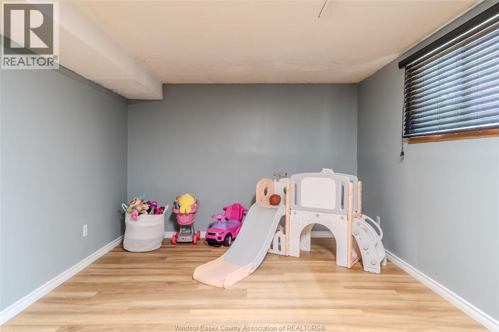 9511 Avery Lane, Windsor, Ontario  N8R 2C1 - Photo 16 - 26018342