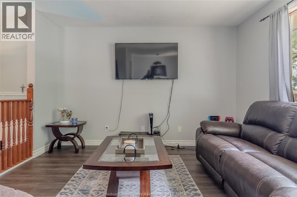 9511 Avery Lane, Windsor, Ontario  N8R 2C1 - Photo 4 - 26018342