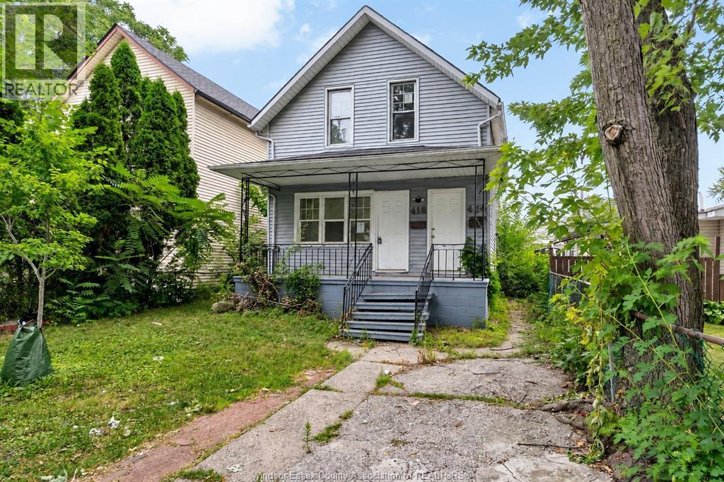 418 Caron Avenue, Windsor, Ontario  N9A 5B4 - Photo 2 - 26018267