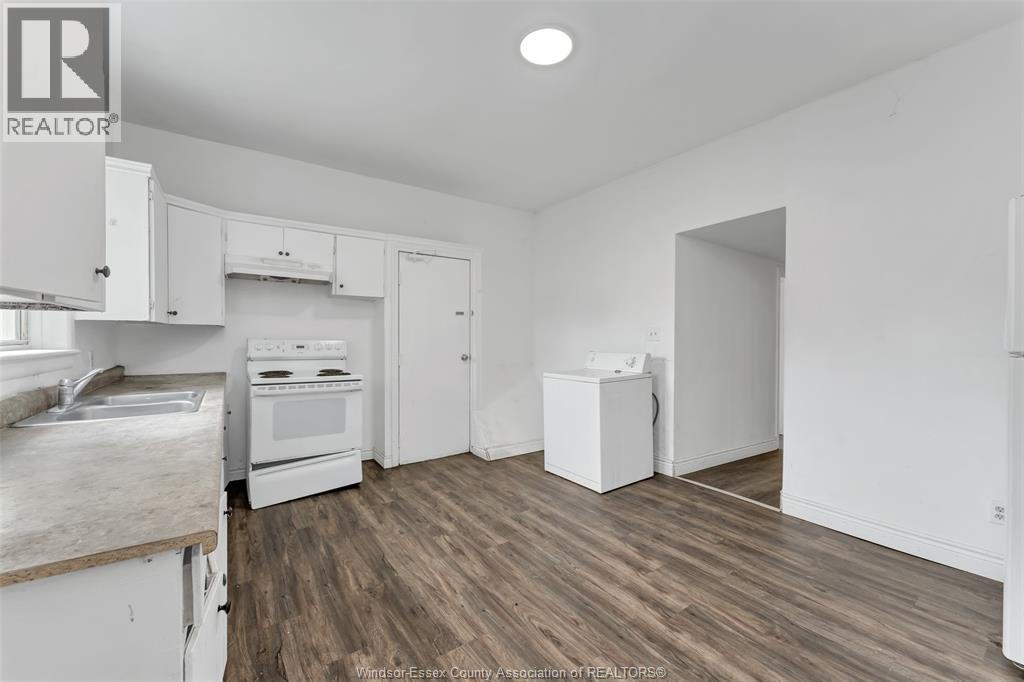 418 Caron Avenue, Windsor, Ontario  N9A 5B4 - Photo 10 - 26018265