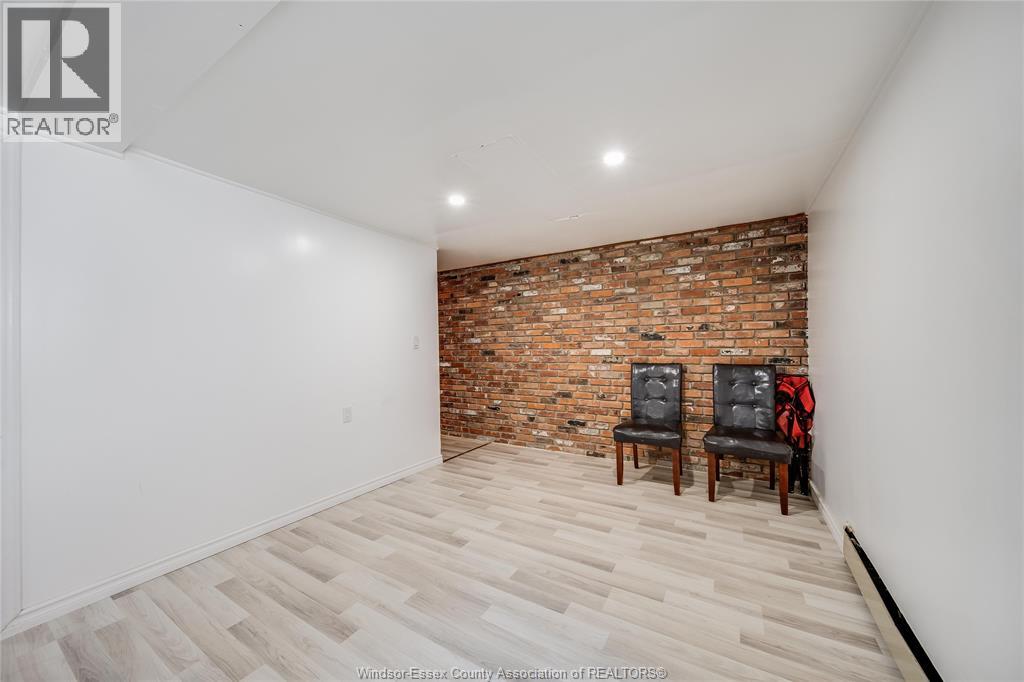 10395 Caledon Court, Windsor, Ontario  N8R 1C7 - Photo 33 - 26018413
