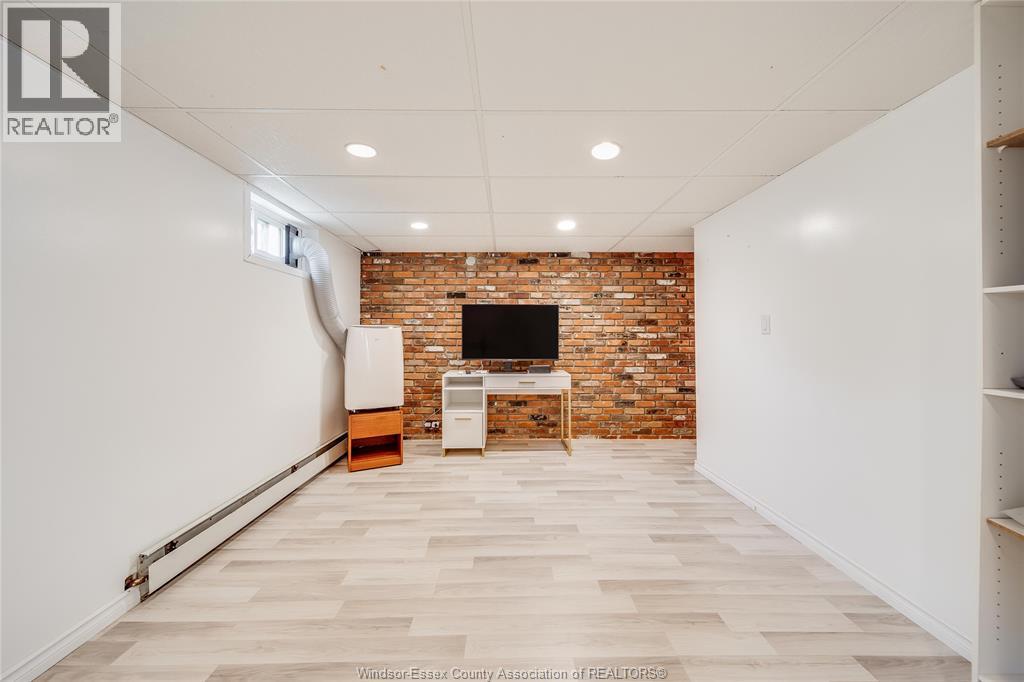 10395 Caledon Court, Windsor, Ontario  N8R 1C7 - Photo 34 - 26018413