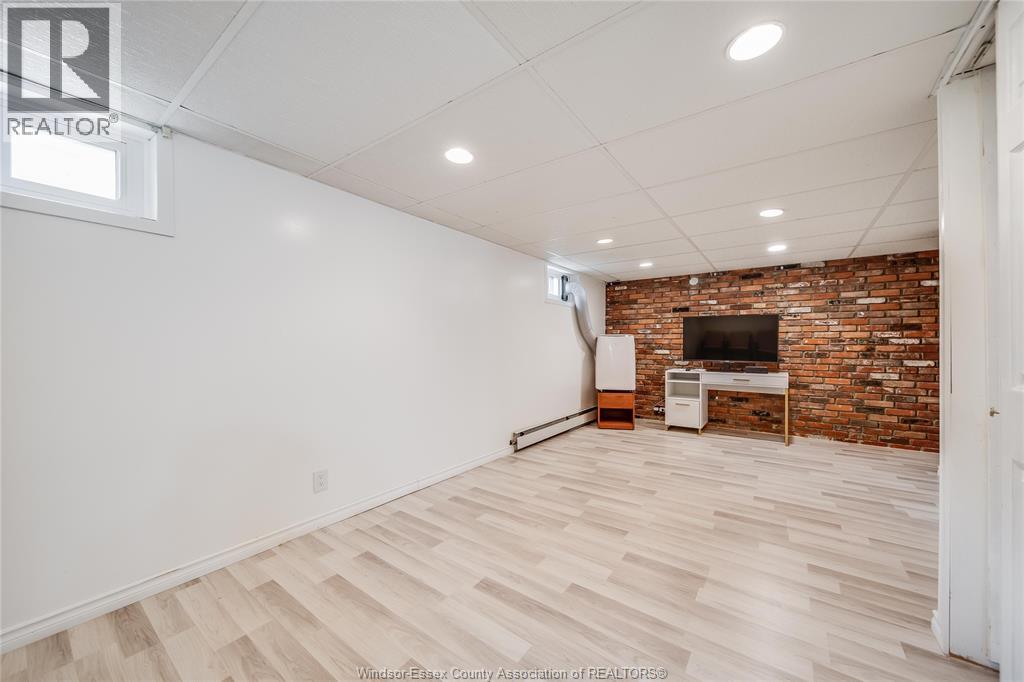 10395 Caledon Court, Windsor, Ontario  N8R 1C7 - Photo 35 - 26018413