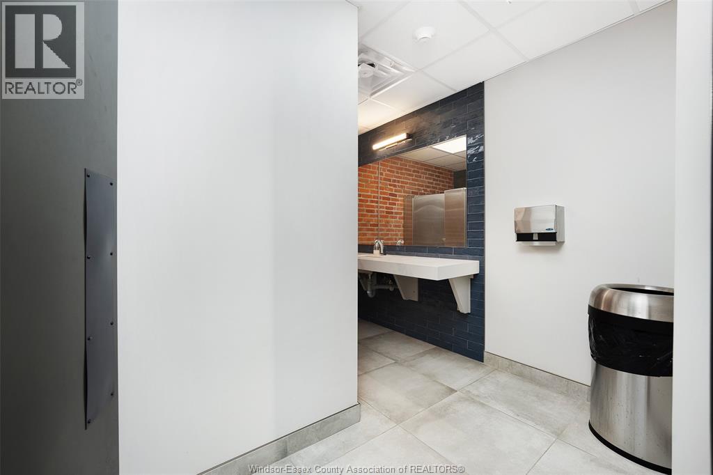 58 Chatham Street West Unit# 200, Windsor, Ontario  N9A 5M6 - Photo 18 - 26018408