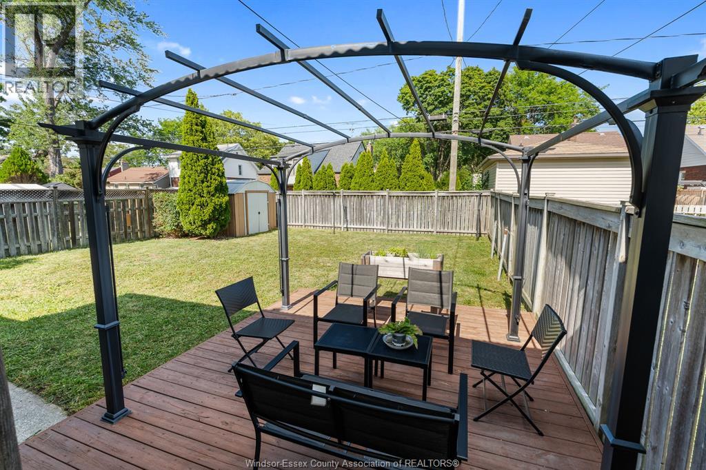 1574 Arthur, Windsor, Ontario  N8Y 3Y9 - Photo 13 - 26018411