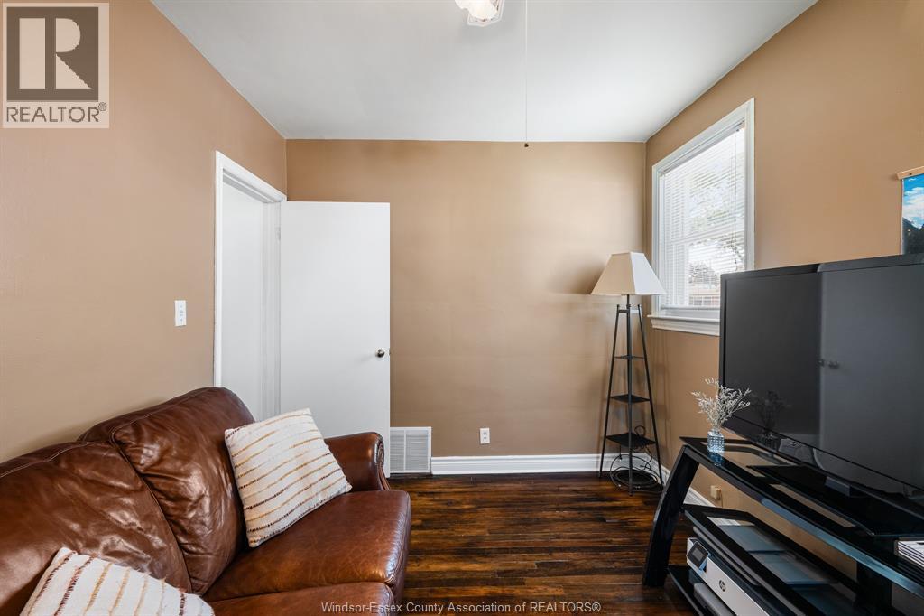 1574 Arthur, Windsor, Ontario  N8Y 3Y9 - Photo 31 - 26018411