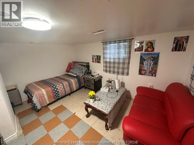 880 Moy Avenue, Windsor, Ontario  N9A 2N8 - Photo 17 - 26018414