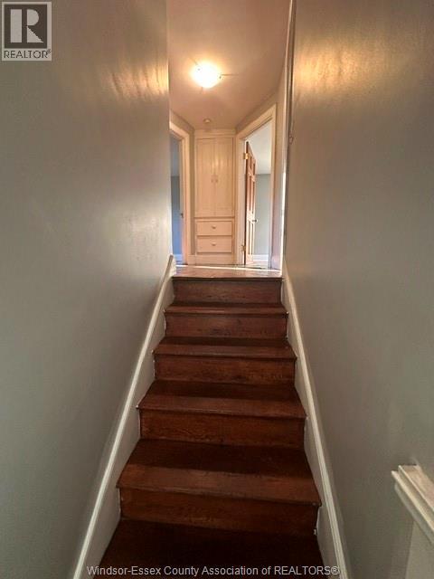 880 Moy Avenue, Windsor, Ontario  N9A 2N8 - Photo 9 - 26018414