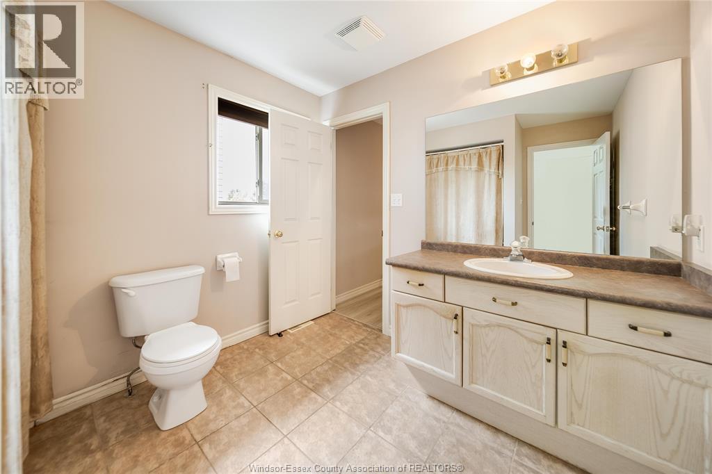 1556 Heatherglen Drive, Tecumseh, Ontario  N8N 5B4 - Photo 19 - 26017981
