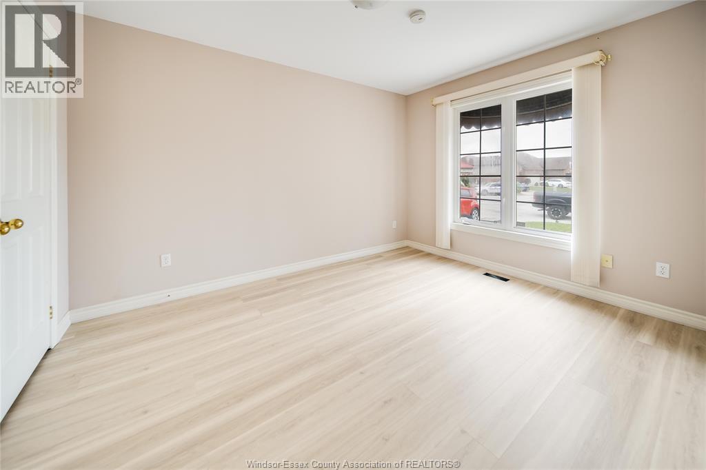 1556 Heatherglen Drive, Tecumseh, Ontario  N8N 5B4 - Photo 7 - 26017981