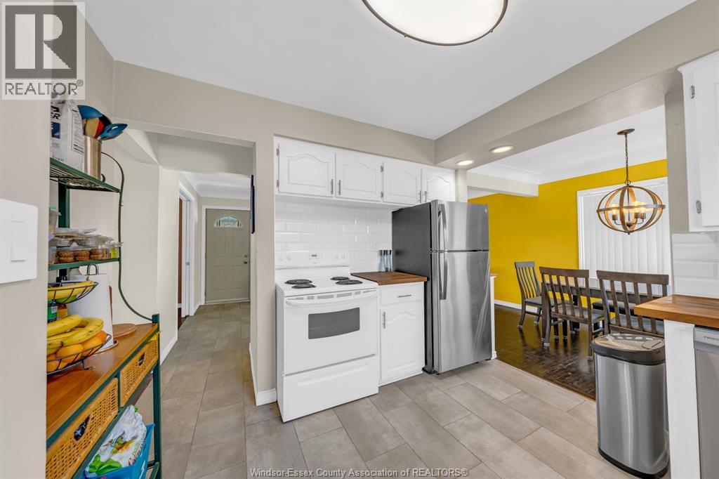 3302 Woodlawn Avenue, Windsor, Ontario  N8W 2J3 - Photo 17 - 26018447