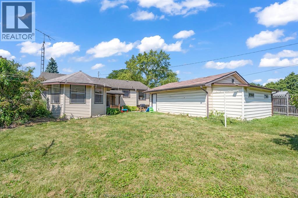 3302 Woodlawn Avenue, Windsor, Ontario  N8W 2J3 - Photo 42 - 26018447