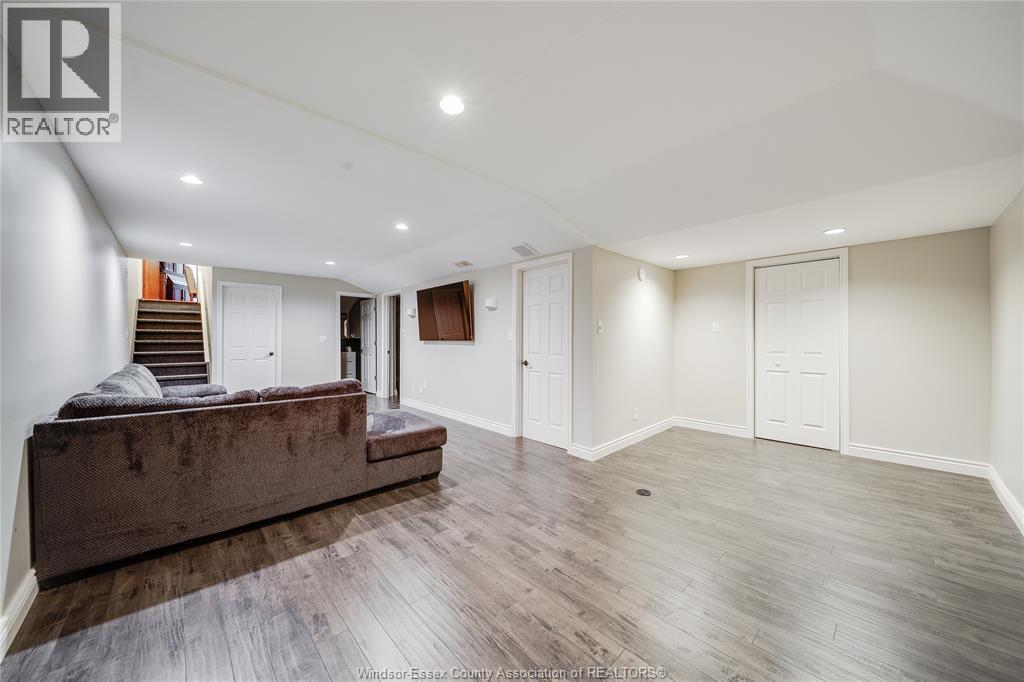 110 Marine Drive Unit# 3, Tecumseh, Ontario  N8N 3Z4 - Photo 36 - 26018446