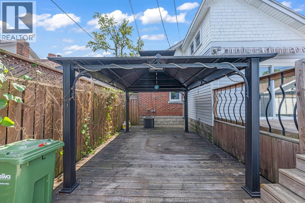 1356 Pillette, Windsor, Ontario  N8Y 3B9 - Photo 7 - 26018443