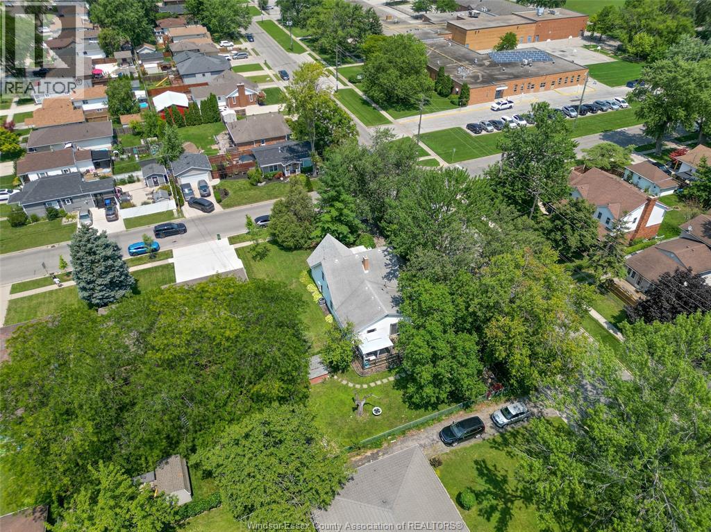 12437 St Thomas, Tecumseh, Ontario  N8N 1H7 - Photo 44 - 26018422