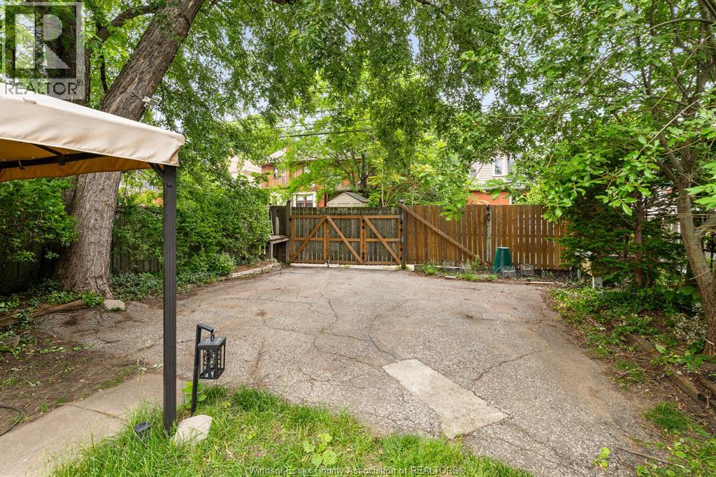 942 Lincoln Road, Windsor, Ontario  N8Y 2H2 - Photo 30 - 26018465