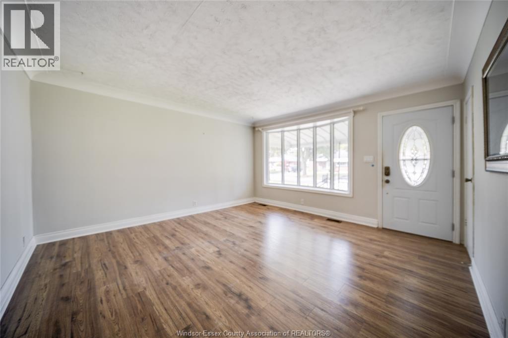 1650 Glendale, Windsor, Ontario  N8T 2N2 - Photo 9 - 26018369