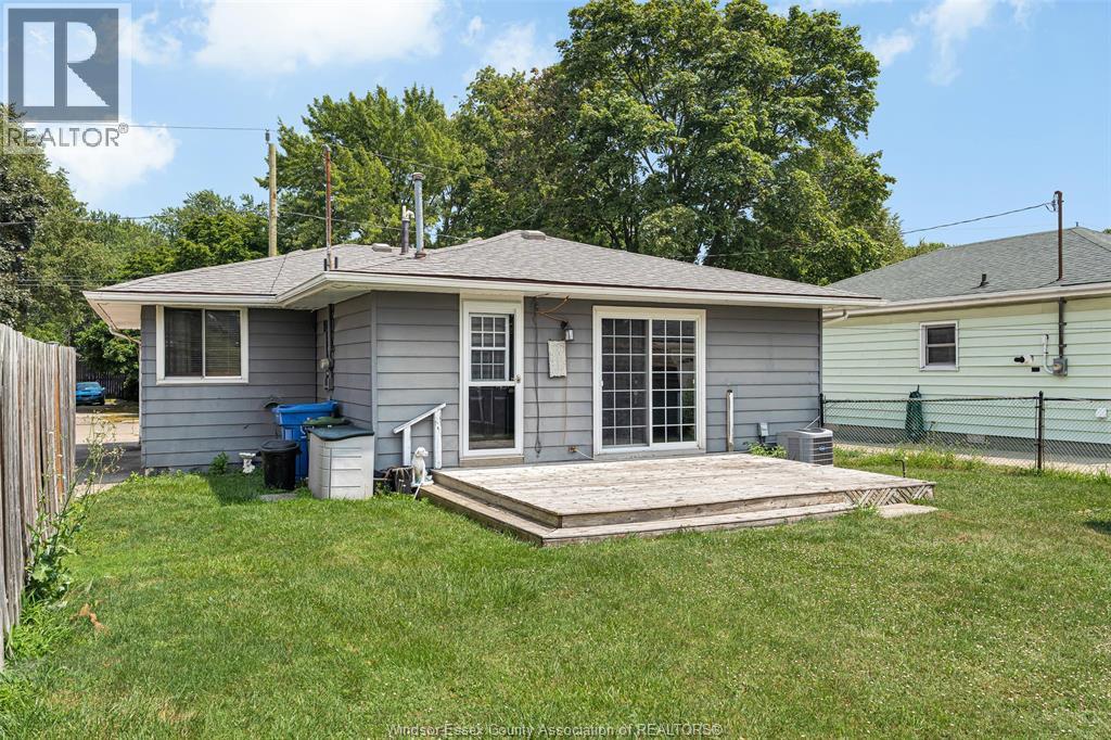 1721 Glendale, Windsor, Ontario  N8T 2N1 - Photo 23 - 26018505