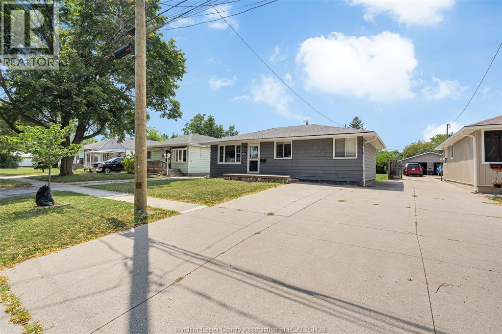 1721 Glendale, Windsor, Ontario  N8T 2N1 - Photo 5 - 26018505