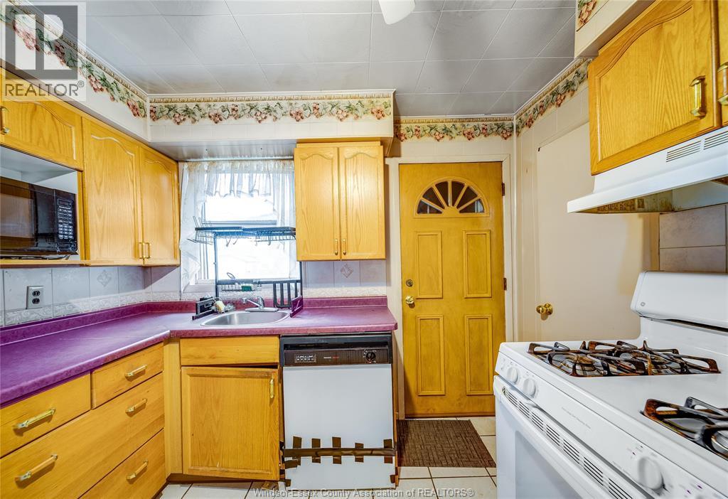 879 Felix Avenue, Windsor, Ontario  N9C 3L1 - Photo 19 - 26018472