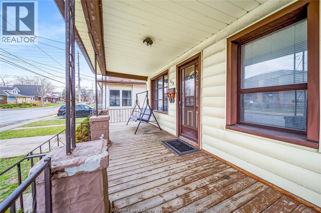 879 Felix Avenue, Windsor, Ontario  N9C 3L1 - Photo 36 - 26018472