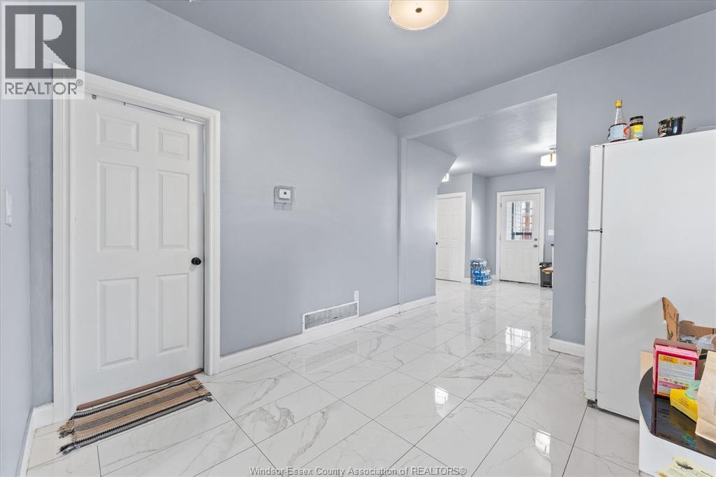 686 Church Street, Windsor, Ontario  N9A 4T4 - Photo 5 - 26018519