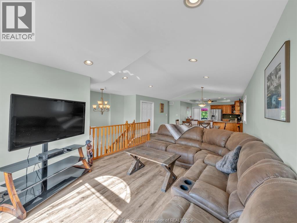 952 Banwell, Windsor, Ontario  N8P 1J2 - Photo 7 - 26018498