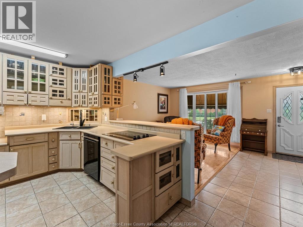 5564 Baldwin Avenue, Windsor, Ontario  N8T 1L8 - Photo 9 - 26018524