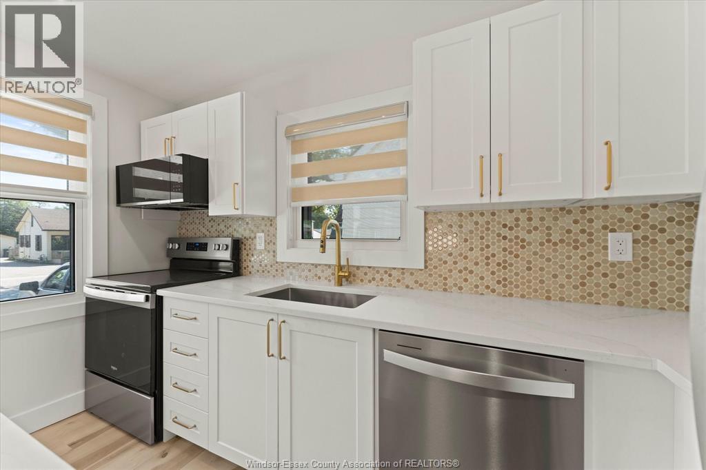 557 Elinor Street, Windsor, Ontario  N8P 1E3 - Photo 7 - 26018527