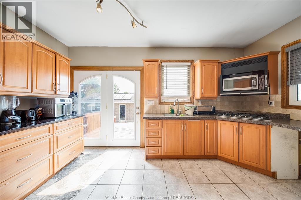 6016 Walker Road, Tecumseh, Ontario  N0R 1L0 - Photo 22 - 26018367