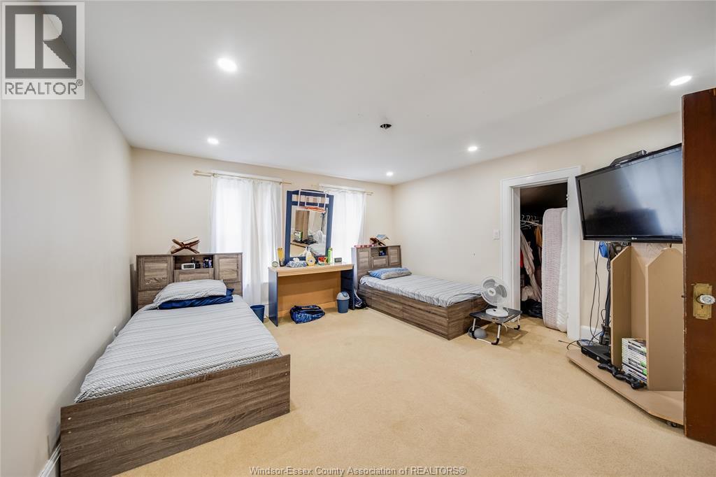 6016 Walker Road, Tecumseh, Ontario  N0R 1L0 - Photo 33 - 26018367