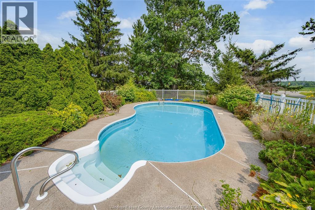 6016 Walker Road, Tecumseh, Ontario  N0R 1L0 - Photo 46 - 26018367