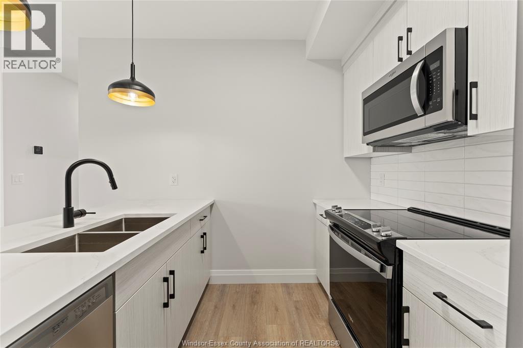 4755 Walker Road Unit# 203, Windsor, Ontario  N9G 0E5 - Photo 20 - 26018628