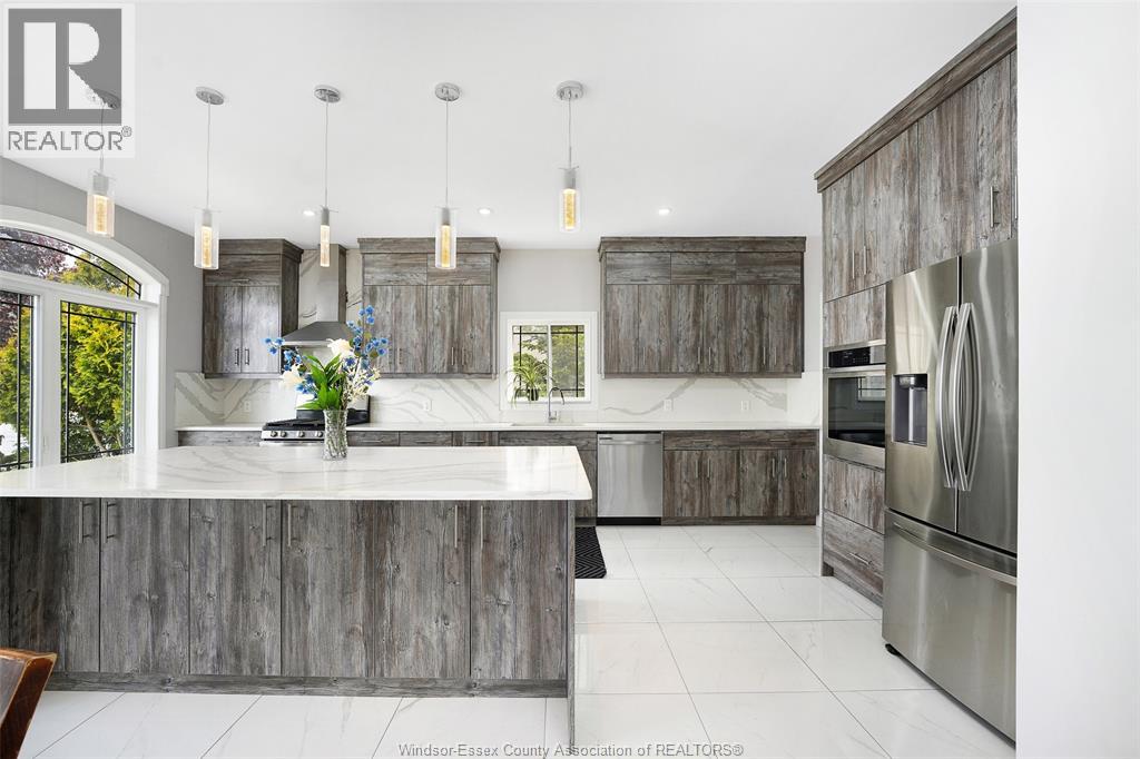 300 Shoreview Circle, Windsor, Ontario  N8P 1M7 - Photo 17 - 26018658