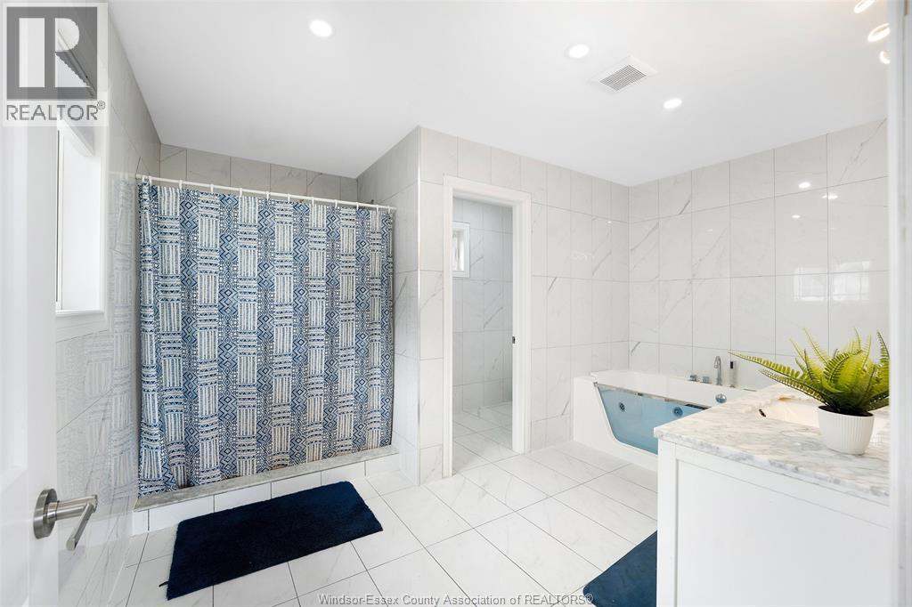 300 Shoreview Circle, Windsor, Ontario  N8P 1M7 - Photo 32 - 26018658