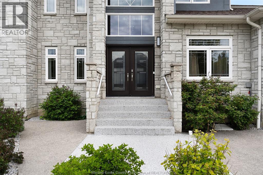 300 Shoreview Circle, Windsor, Ontario  N8P 1M7 - Photo 5 - 26018658
