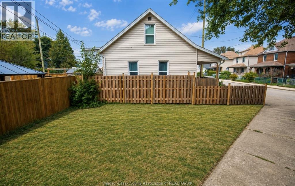 790 Marentette, Windsor, Ontario  N9A 1Z6 - Photo 12 - 26018634