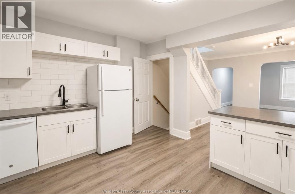 790 Marentette, Windsor, Ontario  N9A 1Z6 - Photo 6 - 26018634