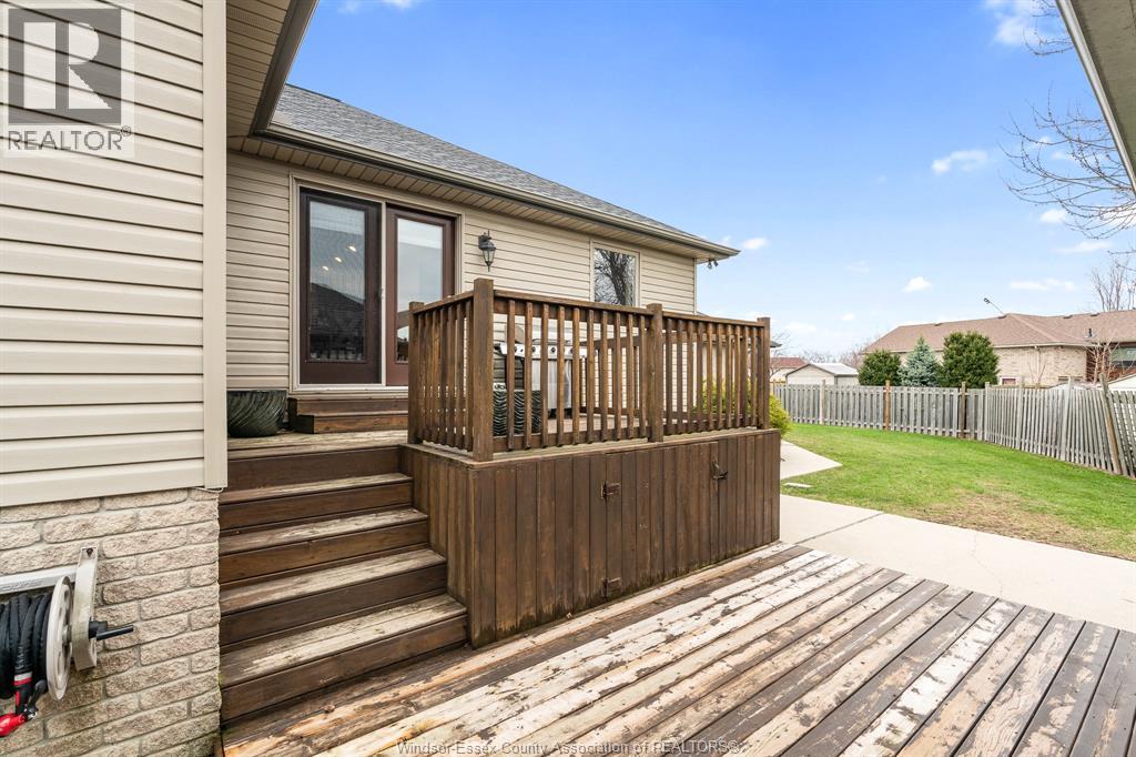 7 Beniuk Court, Leamington, Ontario  N8H 5K9 - Photo 34 - 26018618