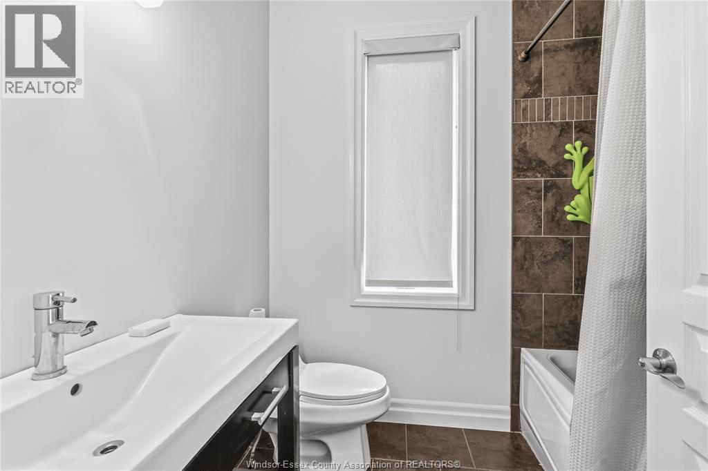 580 Superior, Lasalle, Ontario  N9J 3Z6 - Photo 18 - 26018667