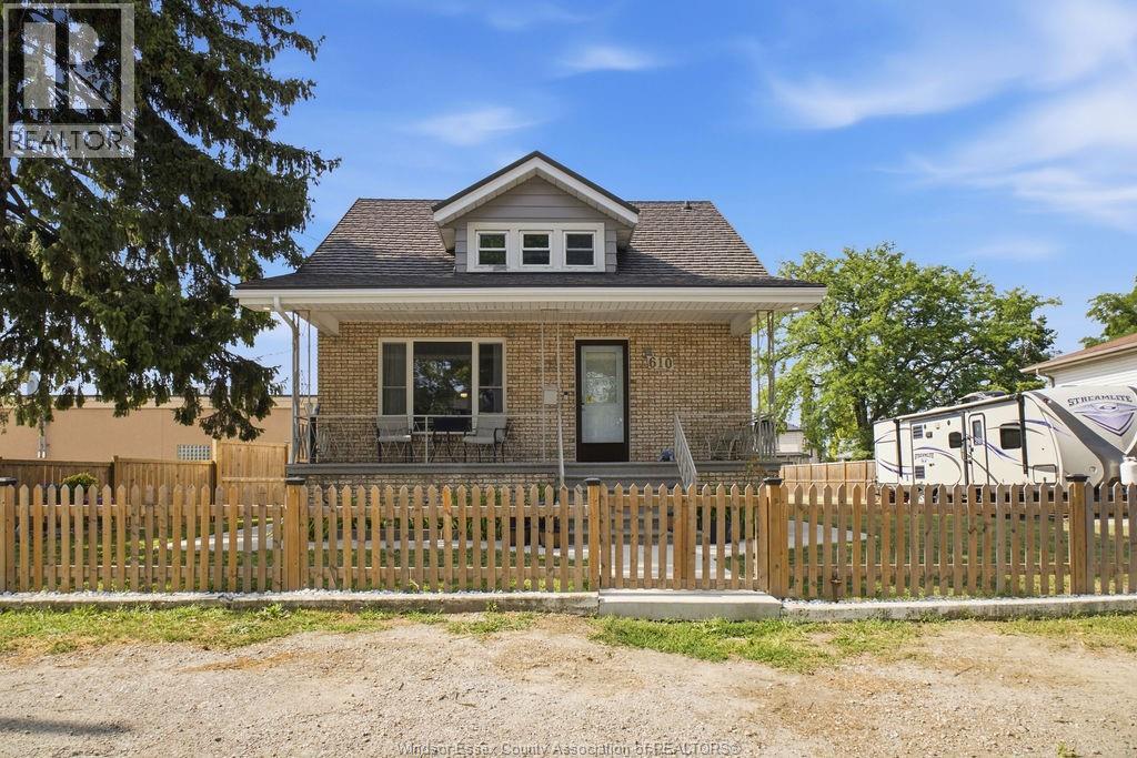 610 Brazil Avenue, Windsor, Ontario  N8X 2X5 - Photo 1 - 26018682