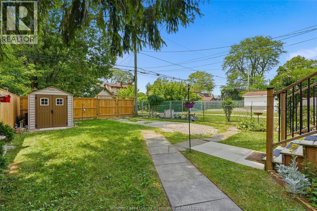 987 Curry, Windsor, Ontario  N9B 2C4 - Photo 27 - 26018576
