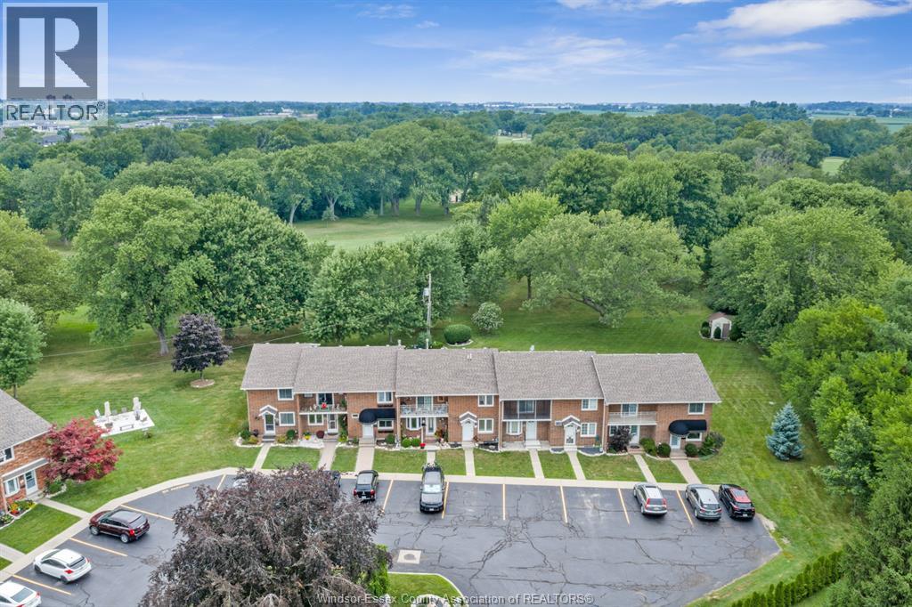 345 Robson Road Unit# 18, Leamington, Ontario  N8H 5G6 - Photo 2 - 26018689
